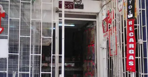 TIENDA DE BARRIO CARRERA 6F ESTE BOGOTÁ TIENDA DE BARRIO CARRERA 6F ESTE BOGOTÁ